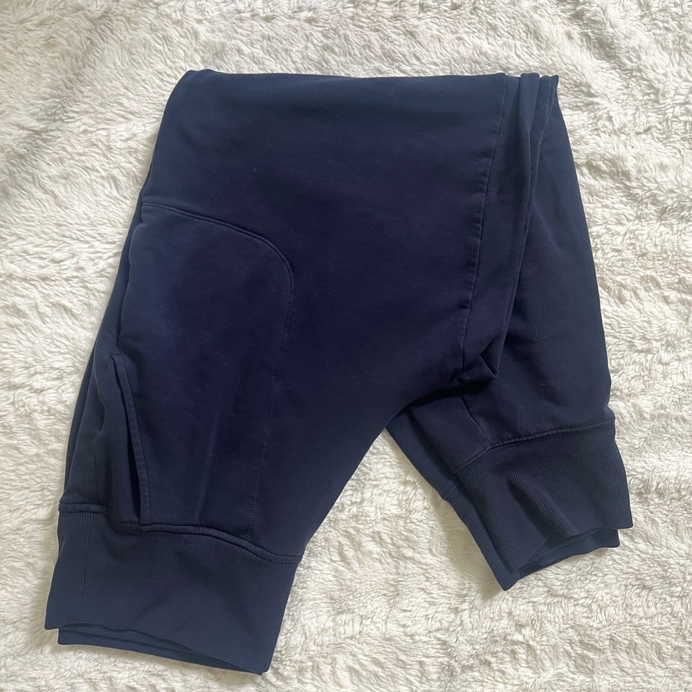 Athleta Coaster Luxe Sweatshirt and Joggers Set - Picture 6 of 8